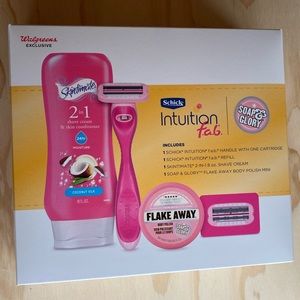 🏀3/$30🏀 Schick Intuition Women Razor Gift Set